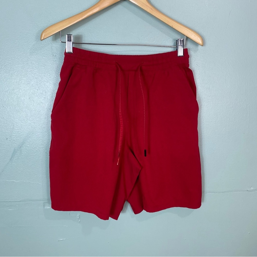 Lululemon‎ Pace Breaker Short Red Sz S M7992S